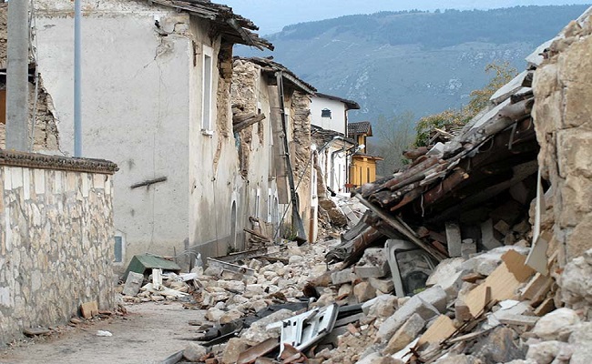 case crollate sisma centro italia 